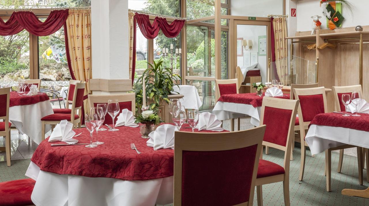 Hotel Lamm Остфилдерн Екстериор снимка