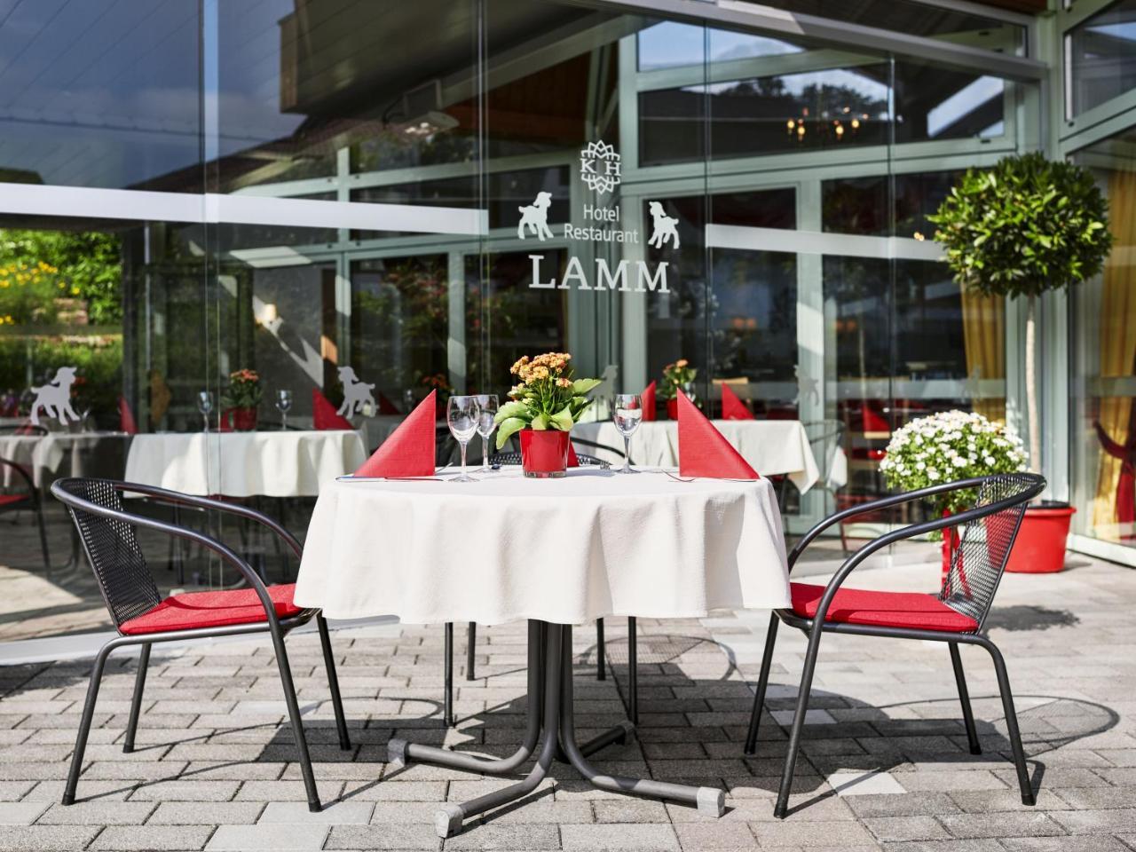 Hotel Lamm Остфилдерн Екстериор снимка